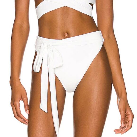 Good American Other - Good American 10 Ways To Wear Bottoms White 2